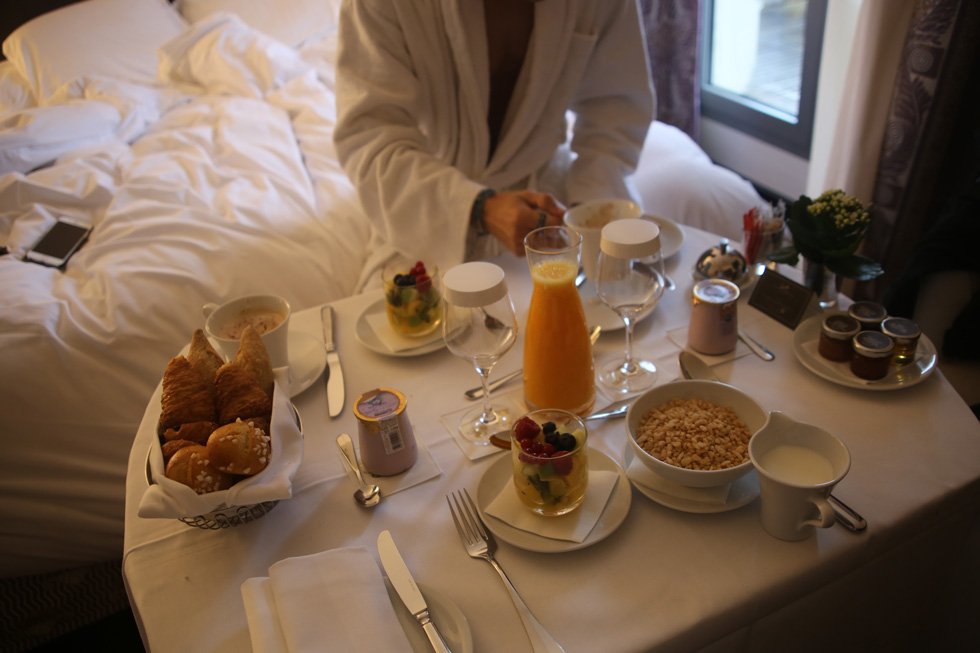 paris breakfast